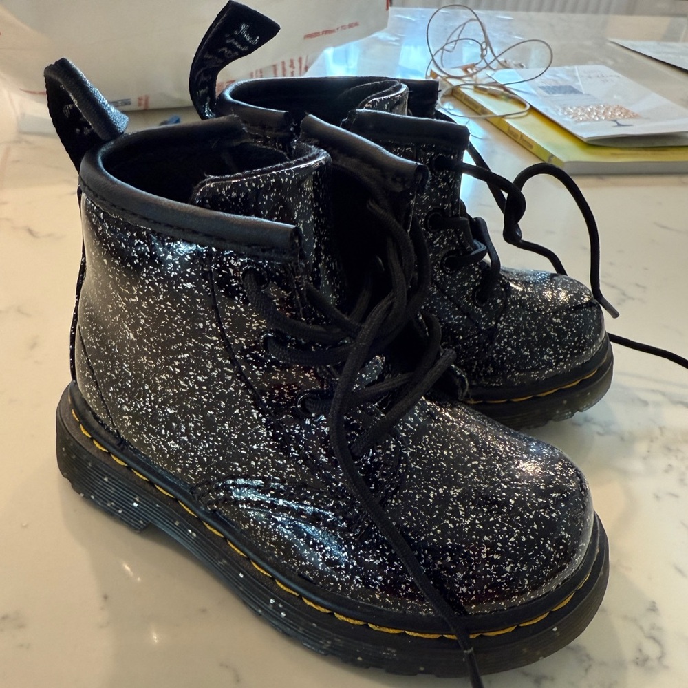 Dr. Martens Kids Black and White Speckled Boots
